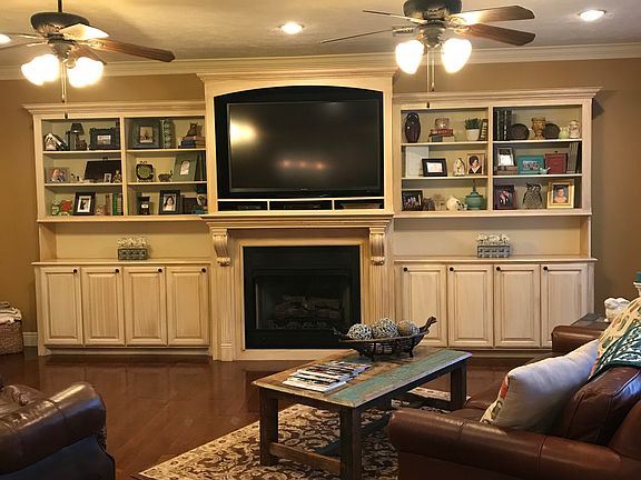 built-in and gas logs 