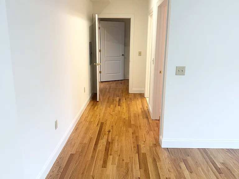 323 Union Blvd #3D — Photo 5