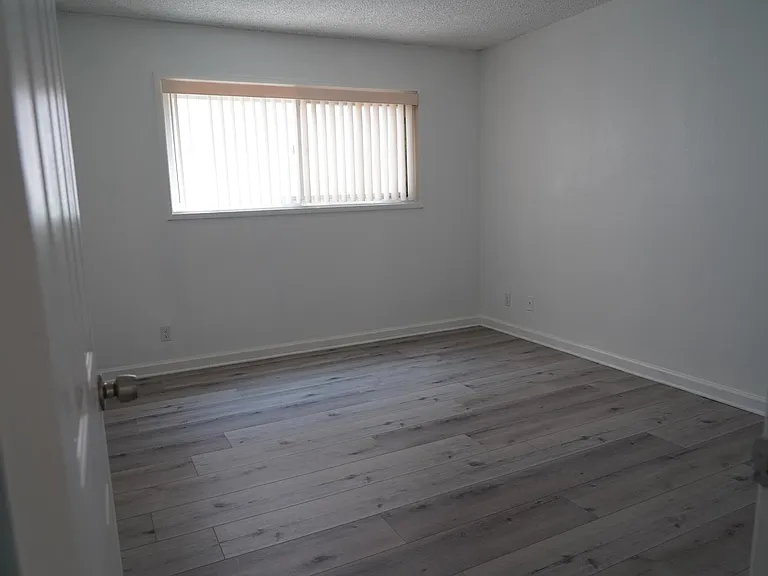 2852 Sawtelle Blvd #14 — Photo 16