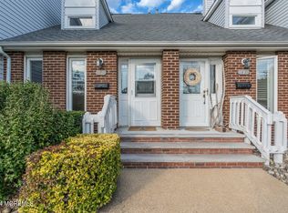 25 Meadow Ave UNIT 3, Monmouth Beach, NJ 07750