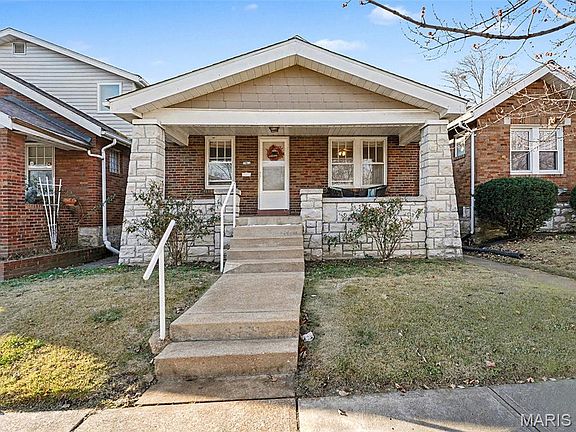 3rd image of 3808 Burgen Ave