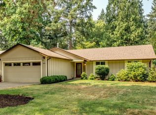 18971 Indian Springs Cir, Lake Oswego, OR 97035