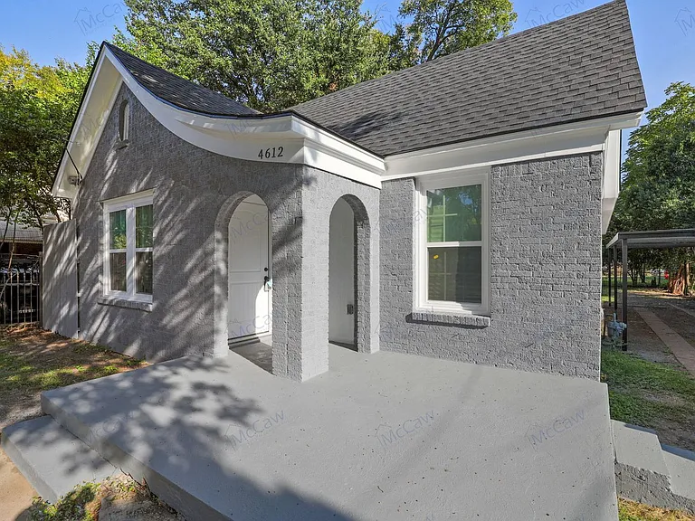 4612 Capitol Ave — Photo 2