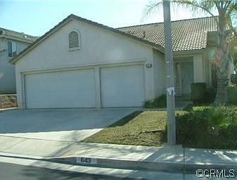 5th image of 643 Stoney Creek Cir