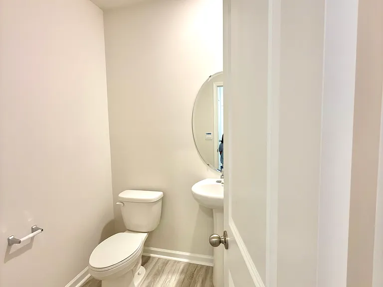 123 Pecan Grove Ln — Photo 8