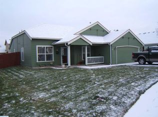 3317 S Conway Ct, Kennewick, WA 99337