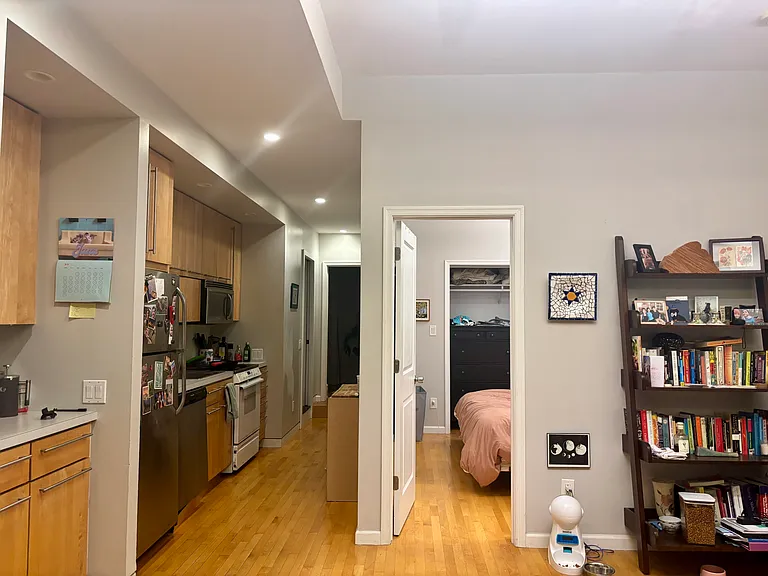 923 S 46th St — Photo 5