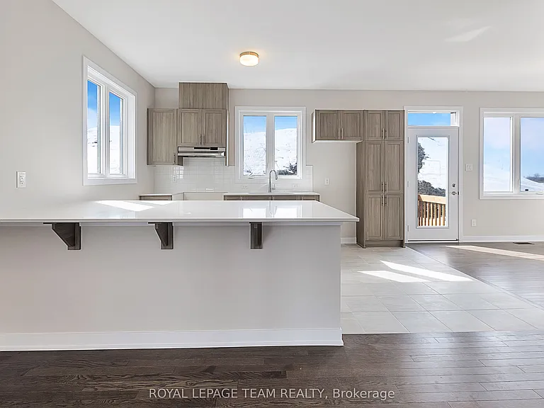 676 Expansion Rd — Photo 8