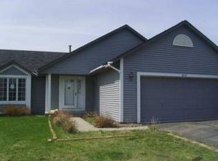 8212 Joliet Ave S, Cottage Grove, MN 55016