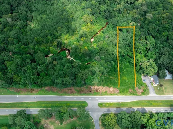2106 E 100th Rd Lot 5, Chester, VA 23836