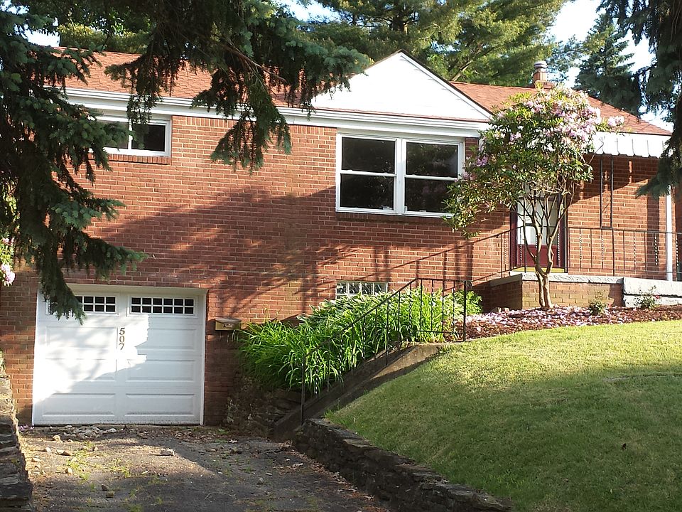 two driveways level entrance