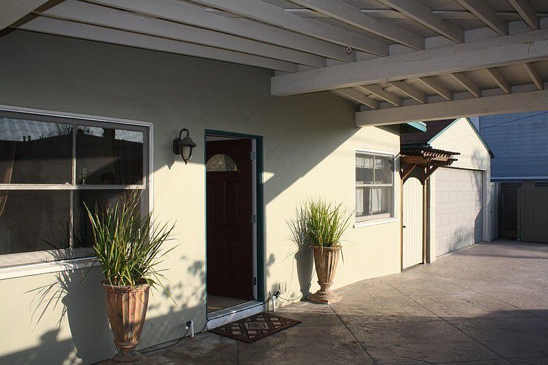 1st image of 1221 Portola Ave