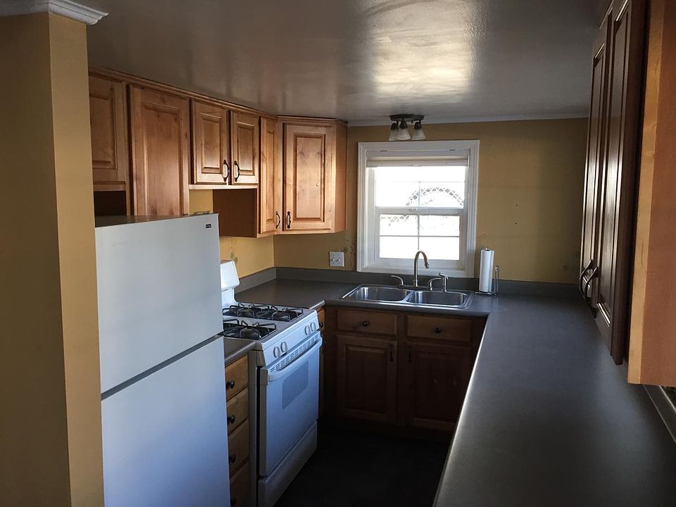 1st image of 1672 E Phebe Ln