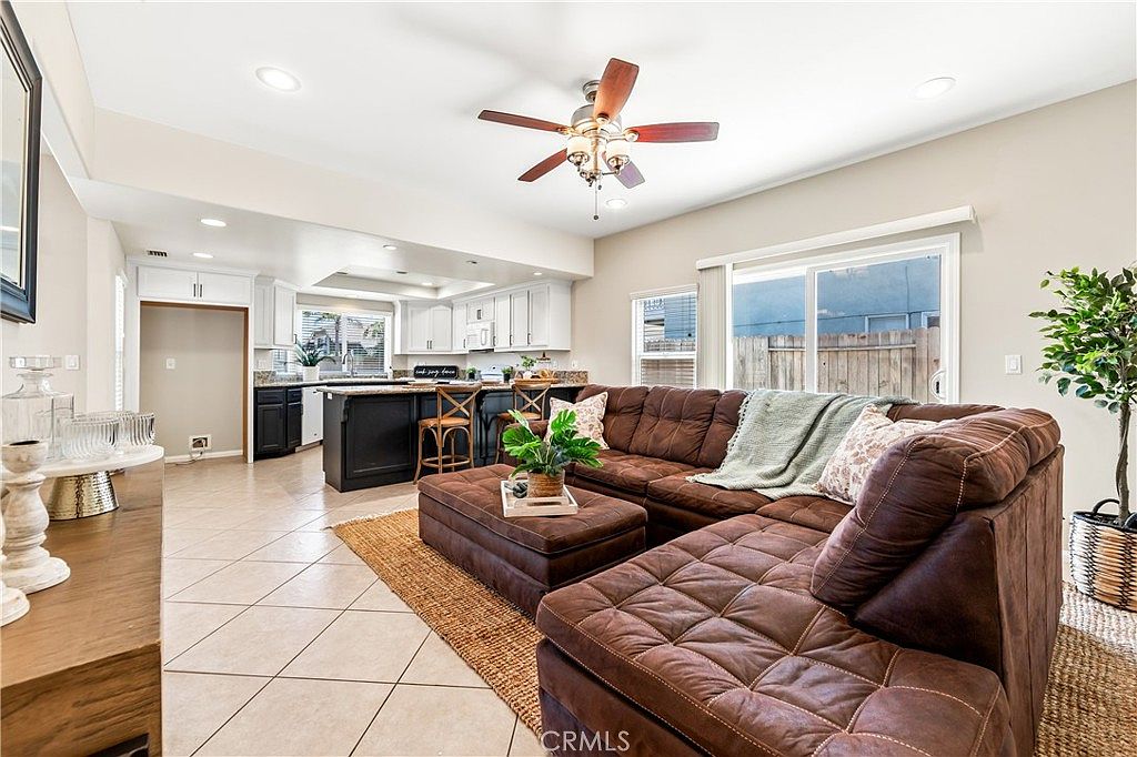 18202 Foss Ln, Huntington Beach, CA 92648 [Price Cut $10,000] | Zillow