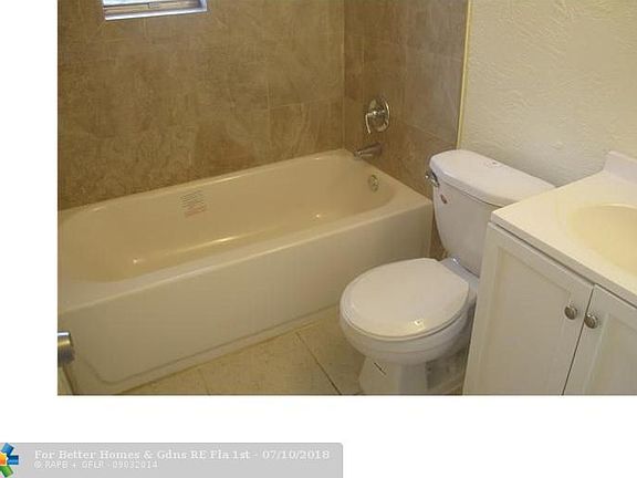 5th image of 81 NE 7th Ct APT 2