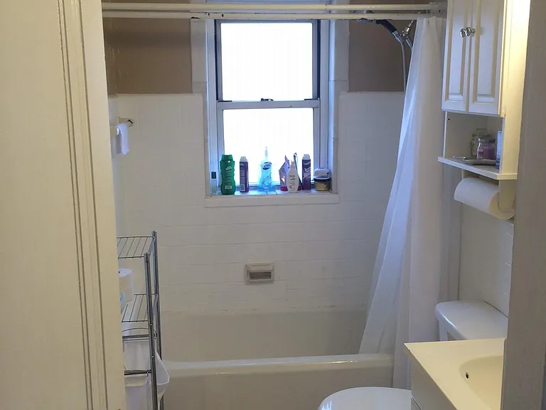 49 Brighton Way #2S — Photo 23