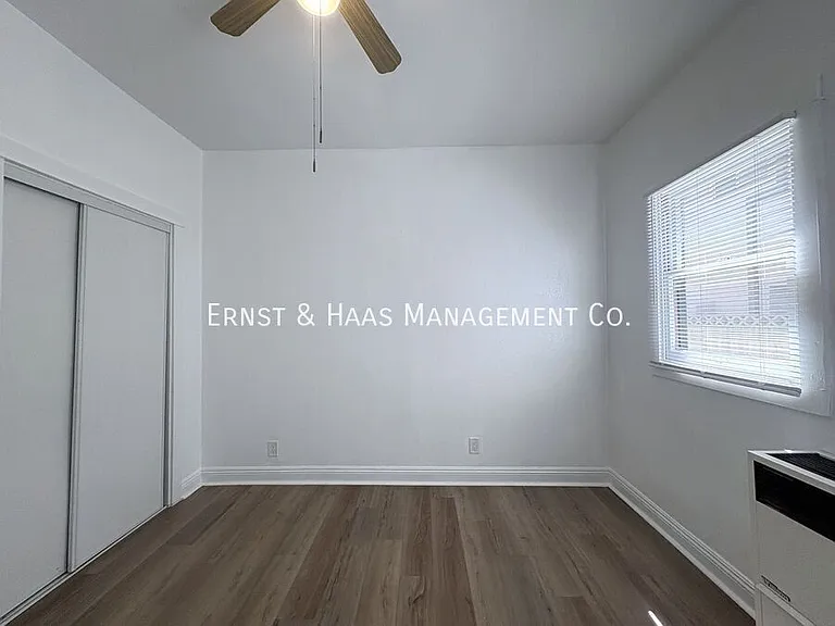 335 N Virginia Ct #D — Photo 16