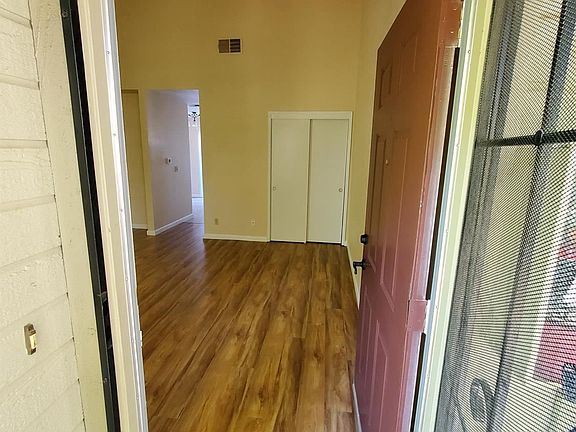 3rd image of 9151 Newhall Dr APT 115