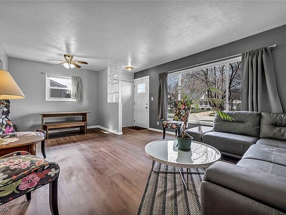 5th image of 5097 Chestnut Hill Dr