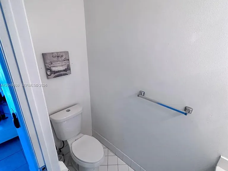 2078 Madeira Dr #0 — Photo 18