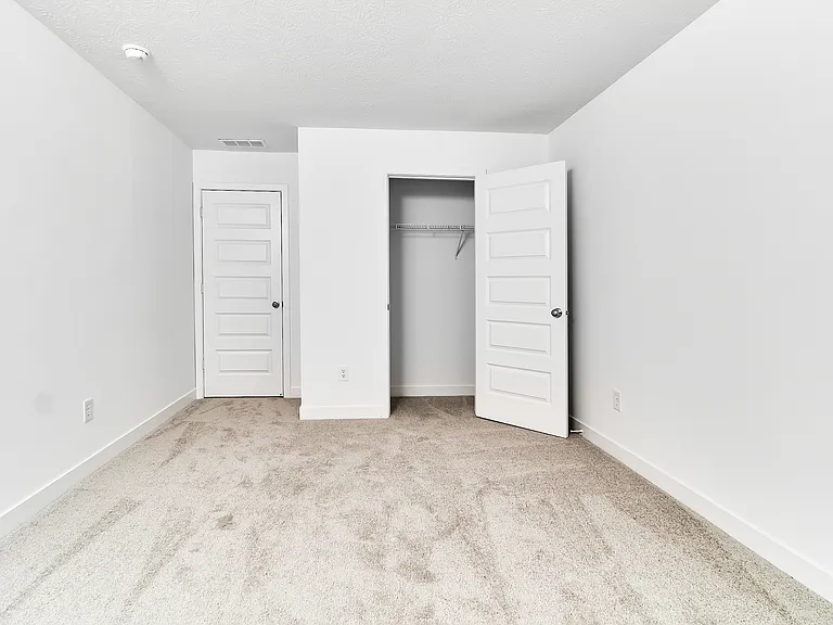 8603 Georgina St — Photo 46