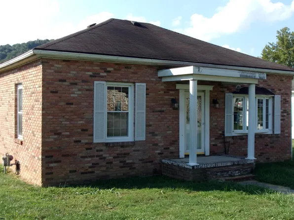 14 Canary St, Worthington, WV 26591