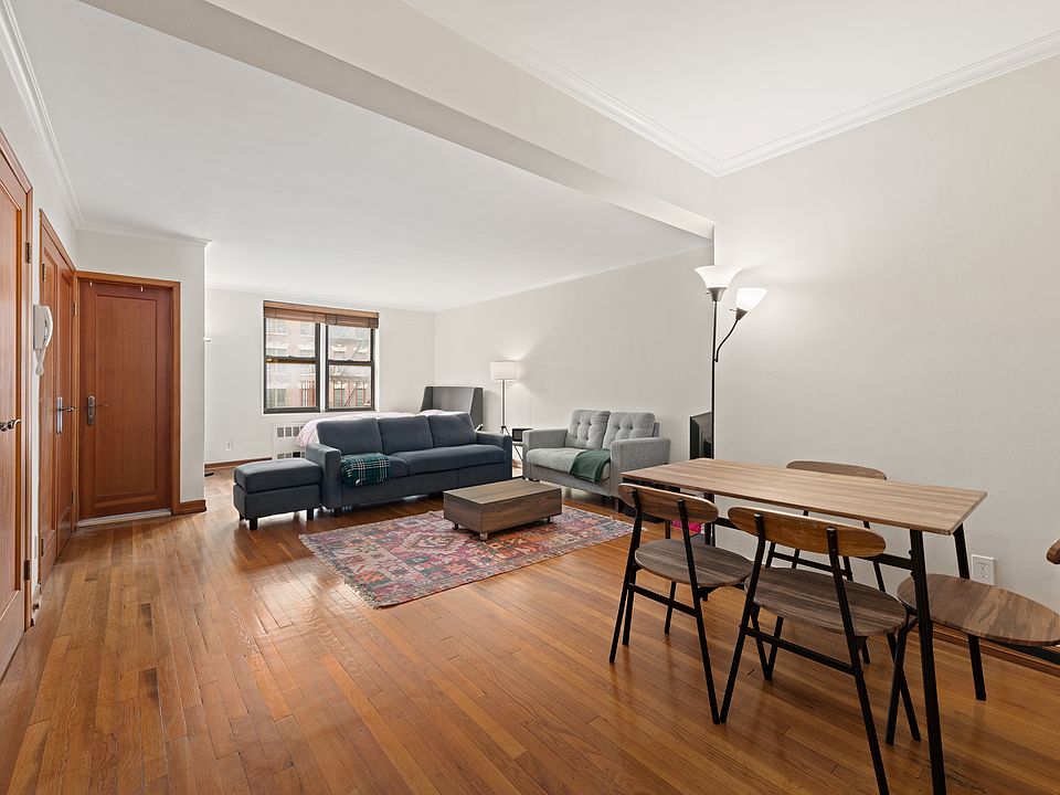 1st image of 1420 York Ave APT 4R