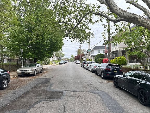 4th image of 1528 68th Ave