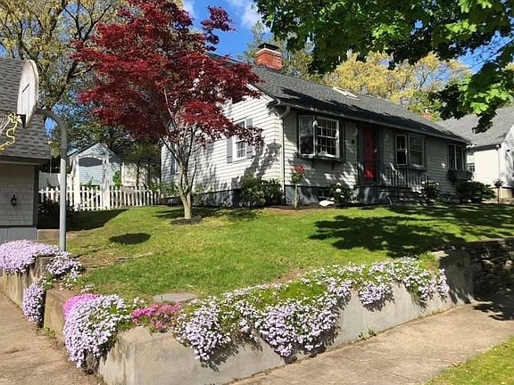 2nd image of 107 Norman Ave