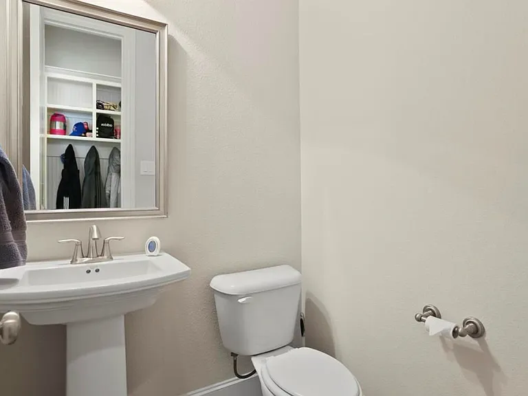 5665 Lightfoot Ln — Photo 15