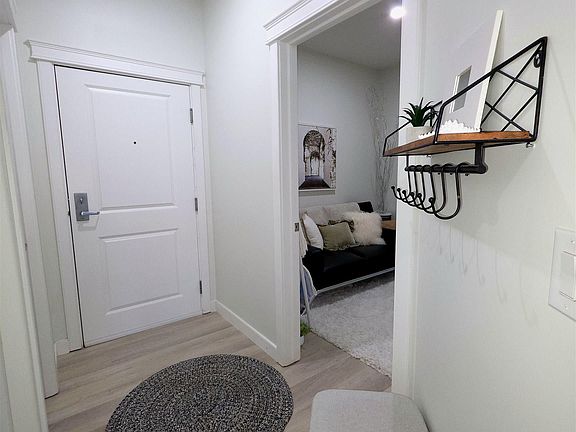 4th image of 4075 Clover Bar Rd #112