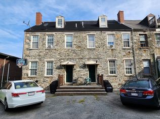 124-126 Appleton St, Lowell, MA 01852