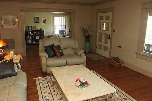 4th image of 6303 Painter Ave