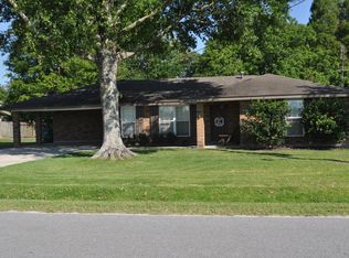 127 Thoroughbred Park Dr, Thibodaux, LA 70301