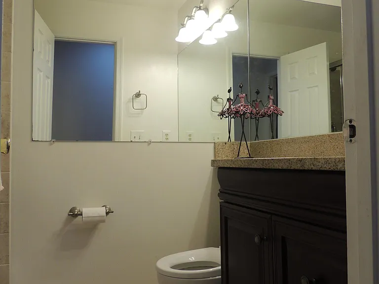 13813 Mustang Hill Ln — Photo 19