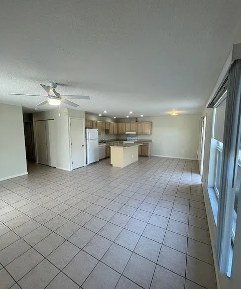 1839 Highland Rd — Photo 11