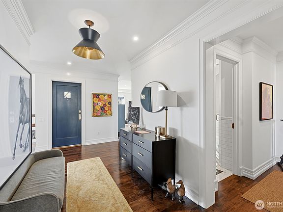 4th image of 405 Prospect Street #300