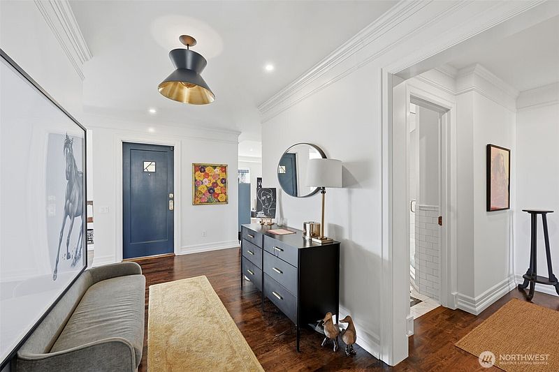 4th image of 405 Prospect Street #300