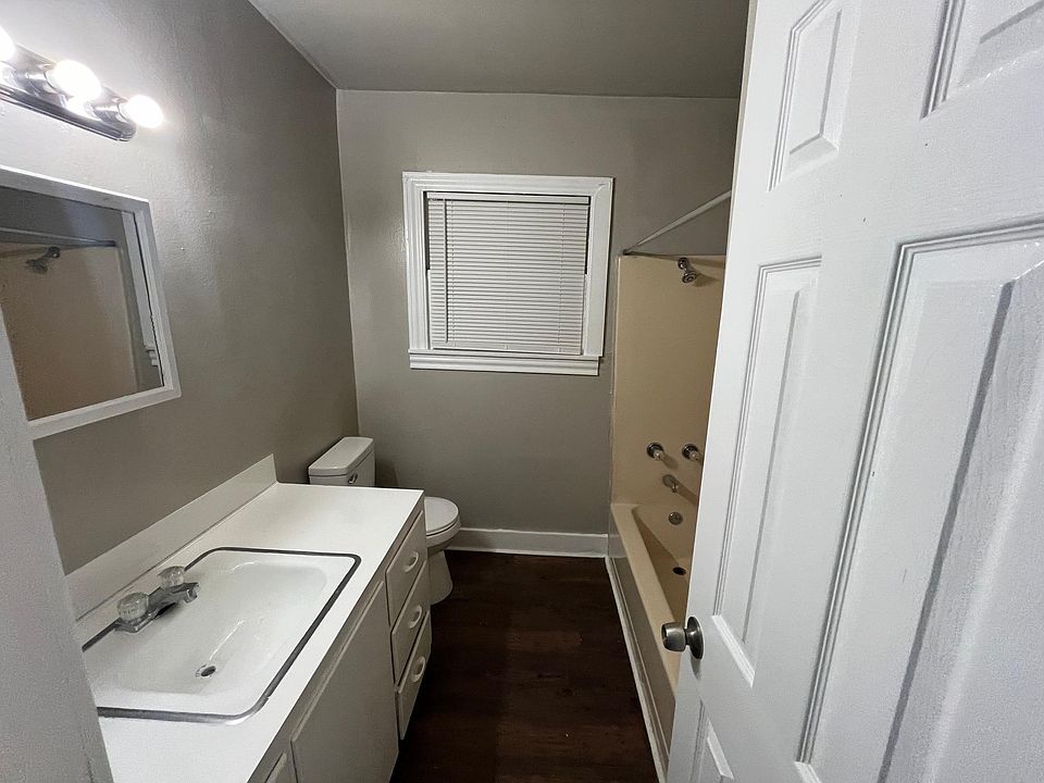 1st image of 1203 W 2nd St
