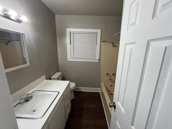 1203 W 2nd St, Tyler, TX 75701