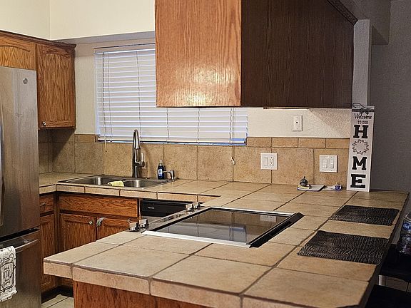 5th image of 5630 S Wood Crest Dr #138
