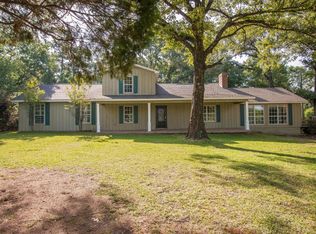 18012 Three Rivers Rd, Biloxi, MS 39532