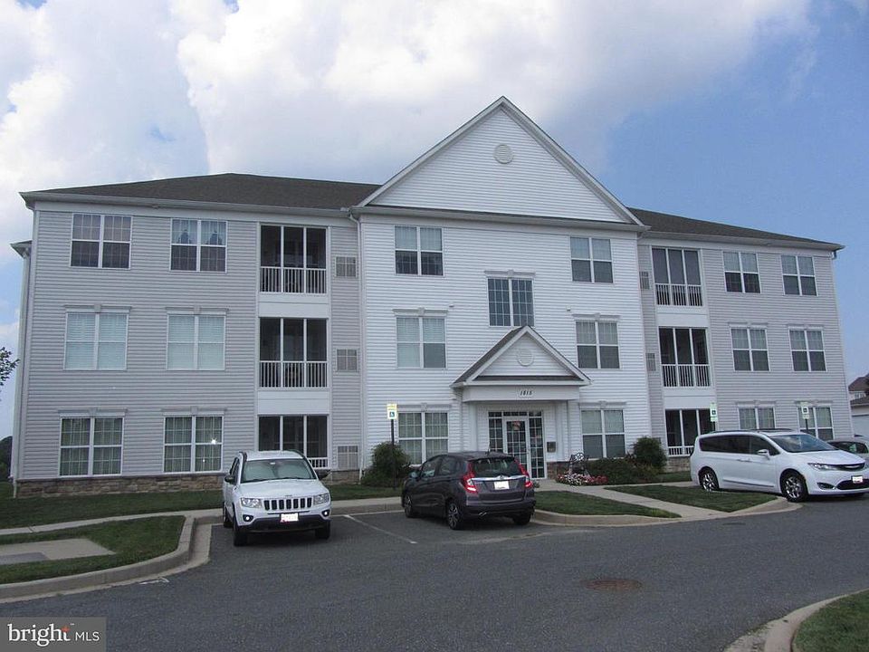 1st image of 1815 Selvin Dr Unit 201