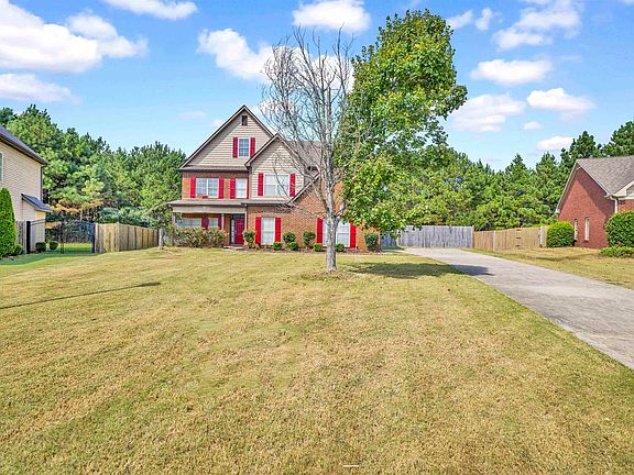 4th image of 35 Ryan Cir