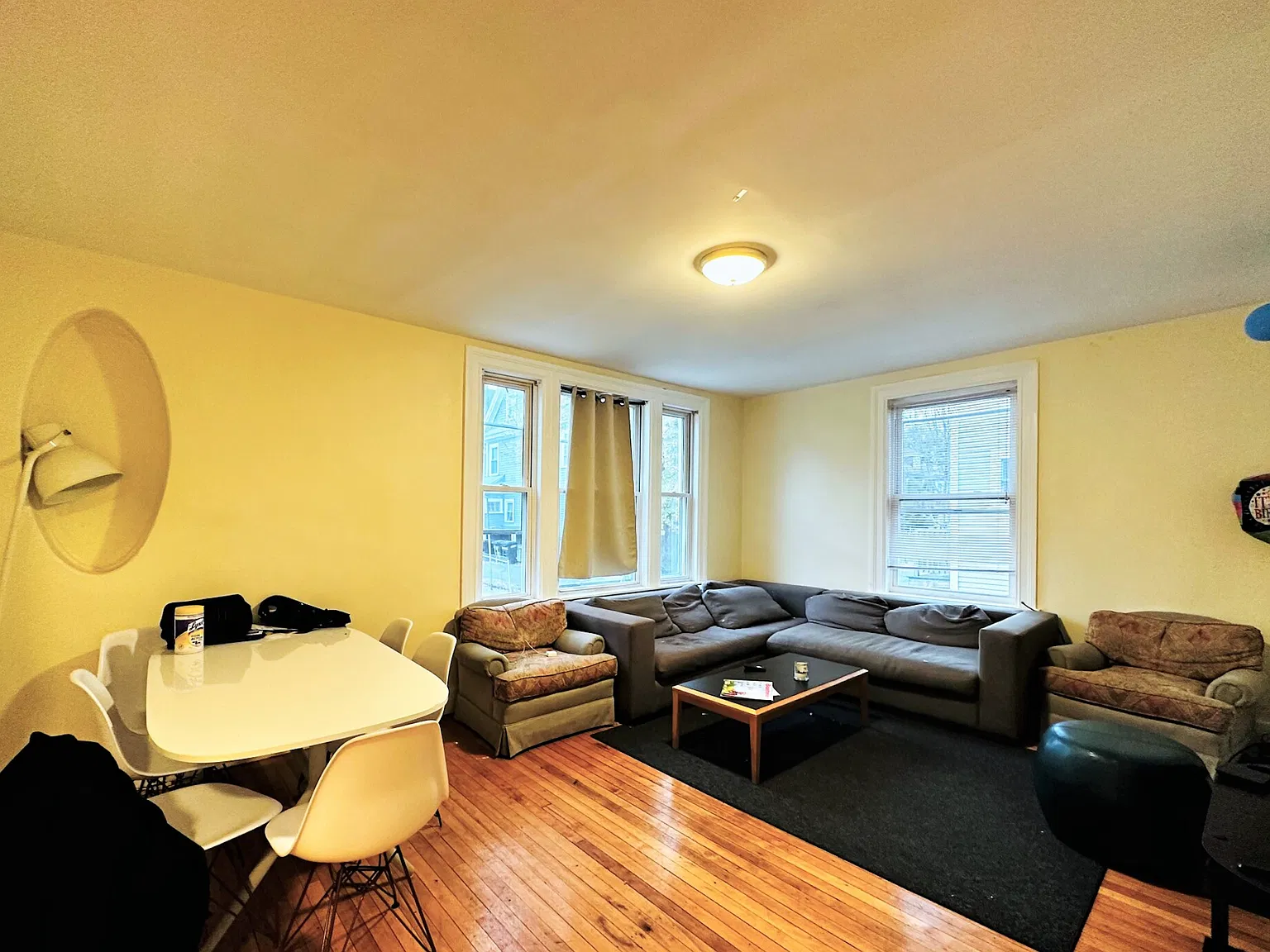 6 bed, 2500 sqft, $8,700 — Photo 4
