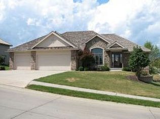 508 Redwood Dr, Council Bluffs, IA 51503
