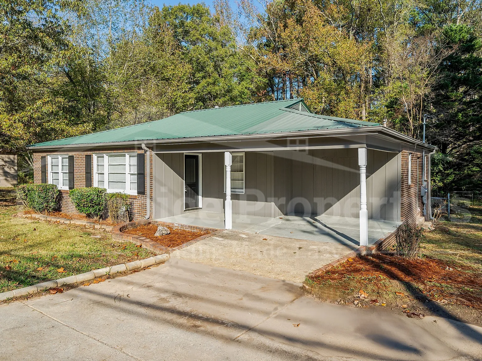108 13th Avenue Northwest, Center Point, AL 35215 - 1 — Photo 2