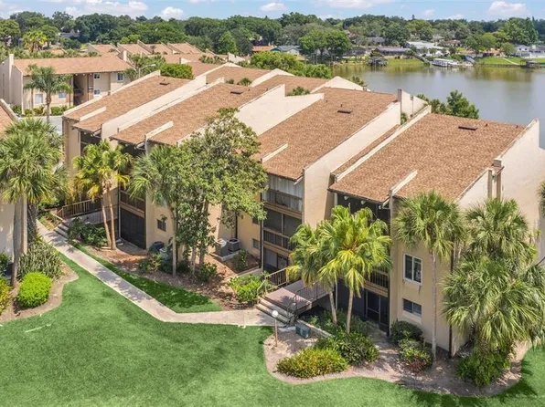 572 Orange Dr APT 60, Altamonte Springs, FL 32701