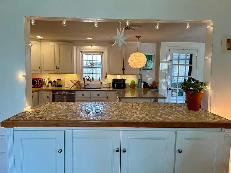 210 Lincoln Ave — Photo 5