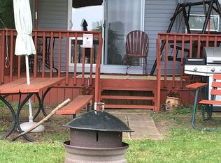 10281 Walnut Dr, Three Rivers, MI 49093